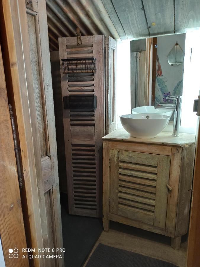 La Boheme Panzió Charols Kültér fotó